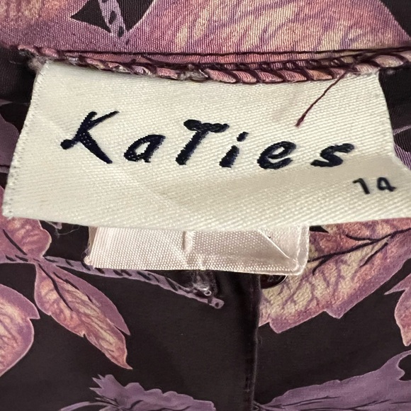 Long button-up skirt with purple, pink & cream colored leaves print; women’s 14 - Picture 3 of 4